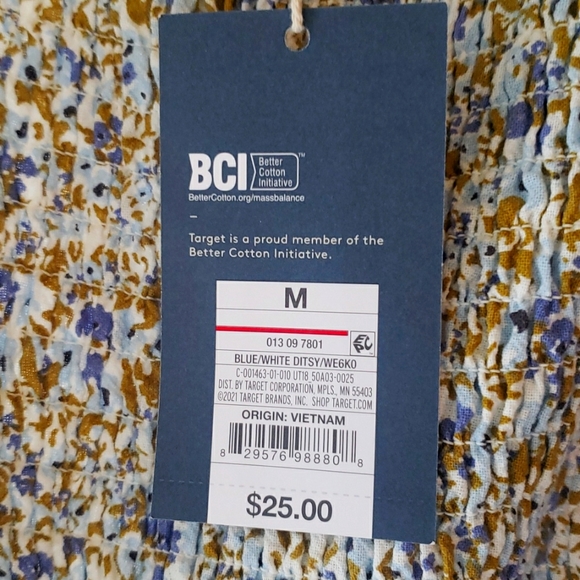 White floral dress with pockets, size medium - Picture 6 of 6